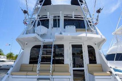 Hatteras 60 Enclosed Bridge