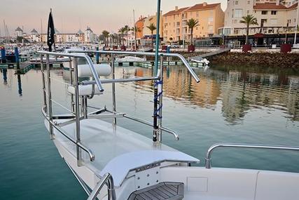 Sunseeker Flybridge Motor Yacht