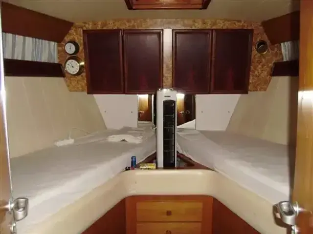 Ferretti Yachts Altura 42