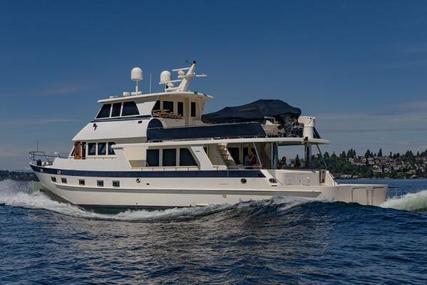 Alaskan Custom Skylounge Pilothouse