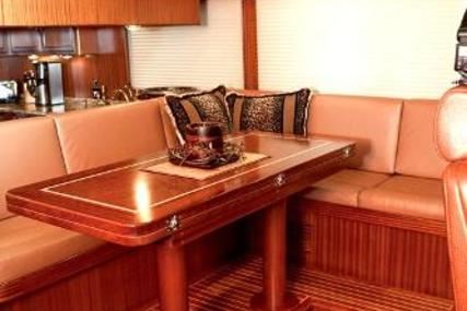 Alaskan Custom Skylounge Pilothouse