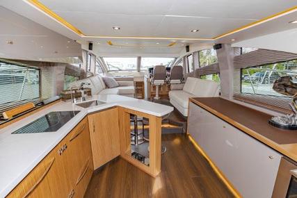 Sea Ray L550 Fly