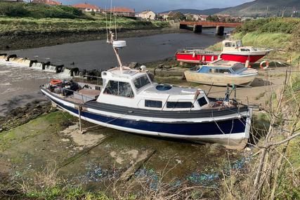 Ex Navy Pinnacle Boat