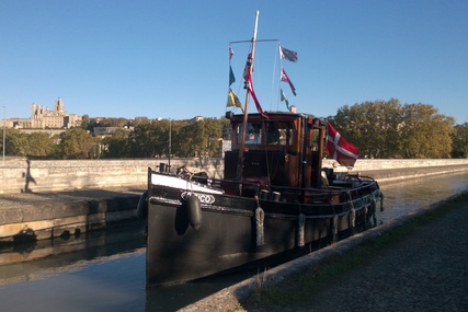 Custom Boats Converted Tug Boat