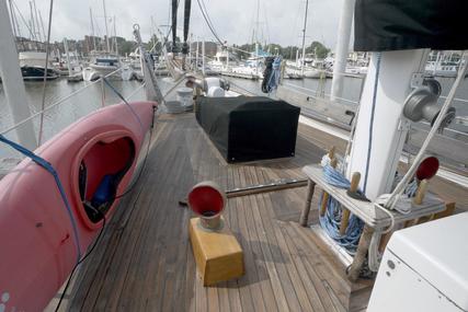 Formosa DOUBLE HEADSAIL KETCH