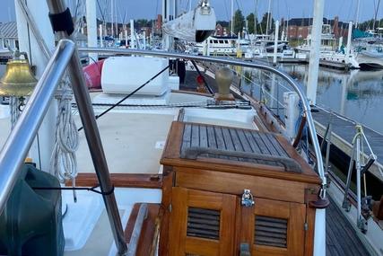 Formosa DOUBLE HEADSAIL KETCH