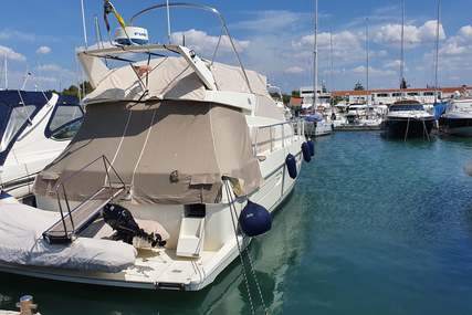 Ferretti Yachts 43