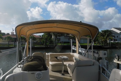 Premier Pontoons 201 Explorer