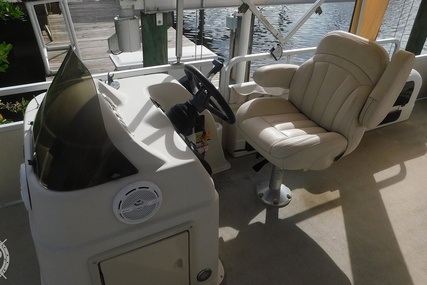 Premier Pontoons 201 Explorer