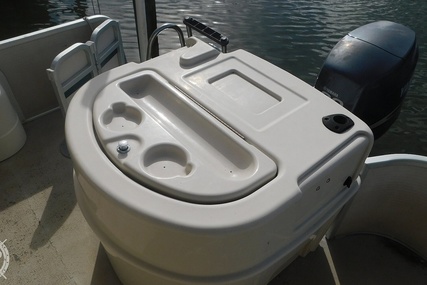 Premier Pontoons 201 Explorer