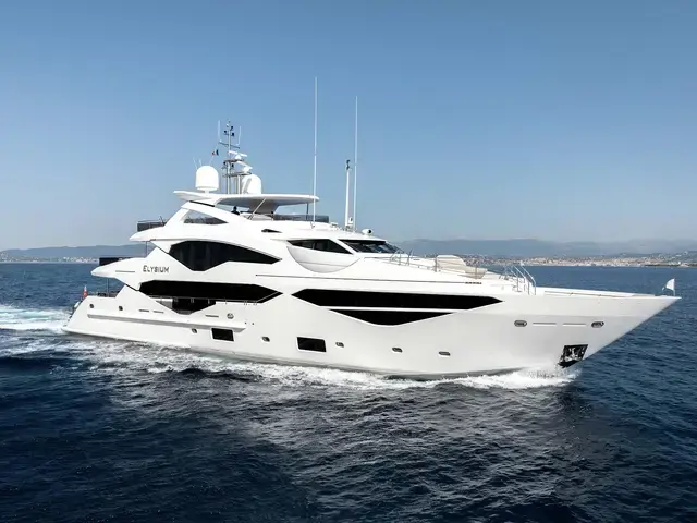 Sunseeker Yacht 131