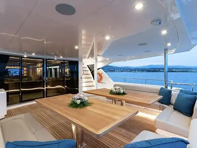 Sunseeker Yacht 131