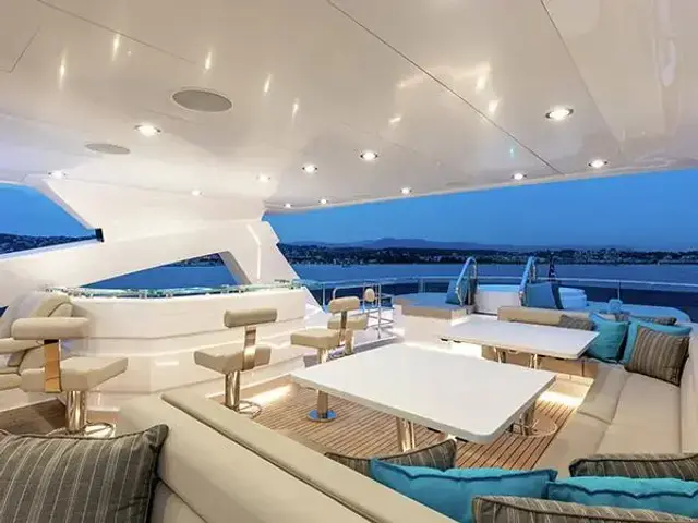 Sunseeker Yacht 131