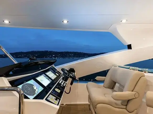 Sunseeker Yacht 131