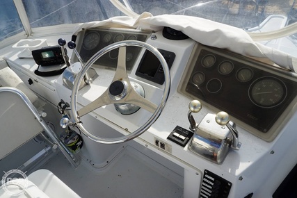 Tiara 3300 Flybridge