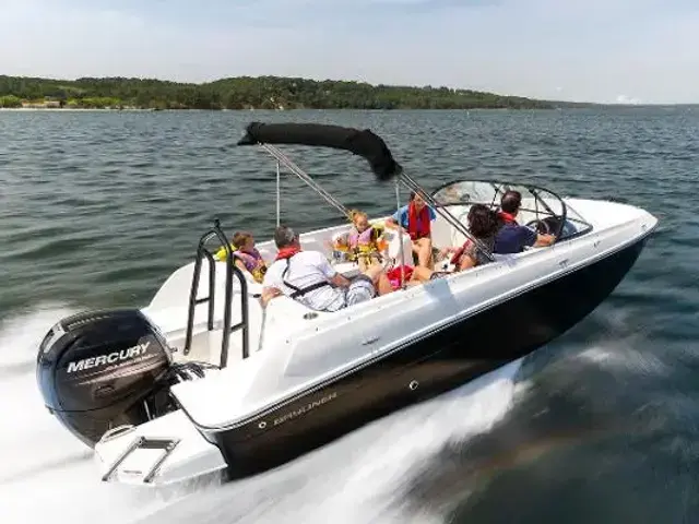 Bayliner Element E7