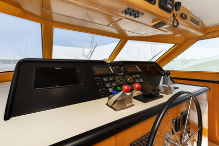 Hatteras Cockpit Motor Yacht