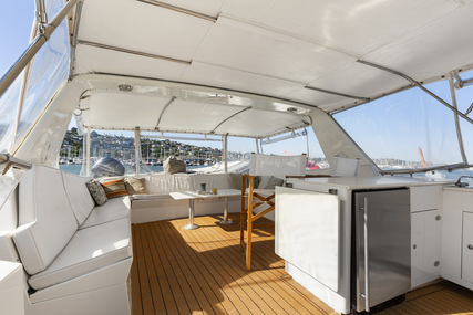 Hatteras Cockpit Motor Yacht