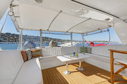 Hatteras Cockpit Motor Yacht