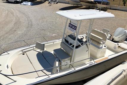 Boston Whaler 210 Montauk