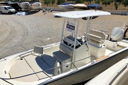 Boston Whaler 210 Montauk