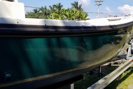 Navy Motor WHALE Boat