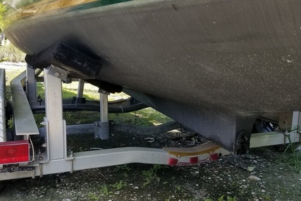 Navy Motor WHALE Boat