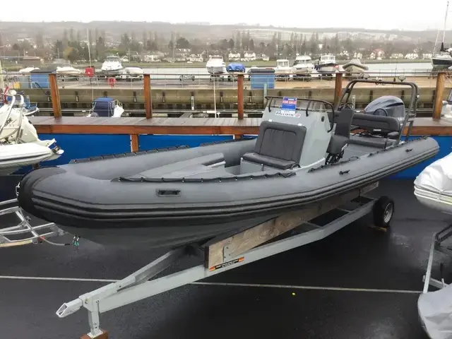 Ballistic 7.8m Black Edition