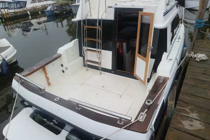 Bayliner 2556 Ciera Command Bridge