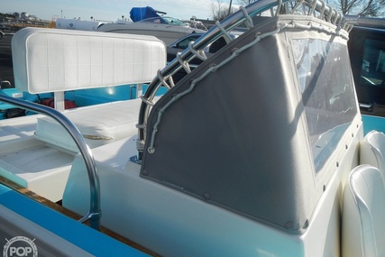 Boston Whaler Katama