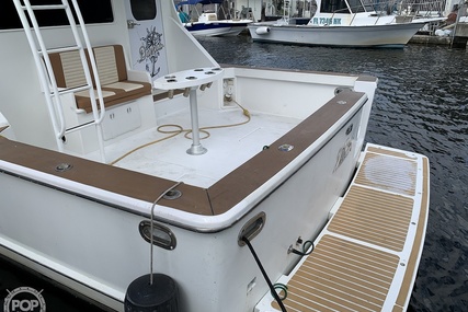 Chris Craft 422 Commander