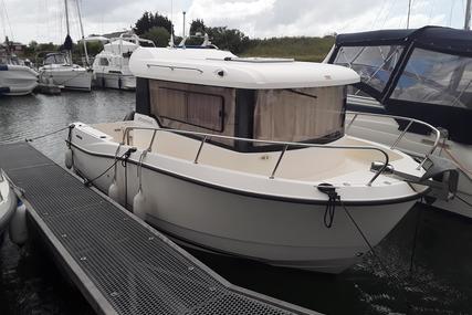 Quicksilver Captur Pilothouse 675