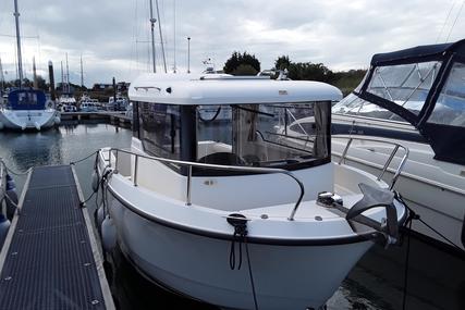 Quicksilver Captur Pilothouse 675