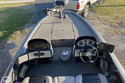 Skeeter ZX 200 DC