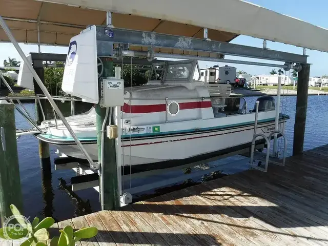 Boston Whaler Menemsha 16