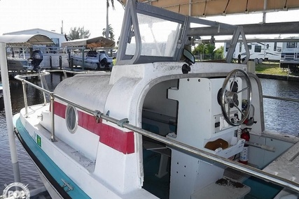 Boston Whaler Menemsha 16