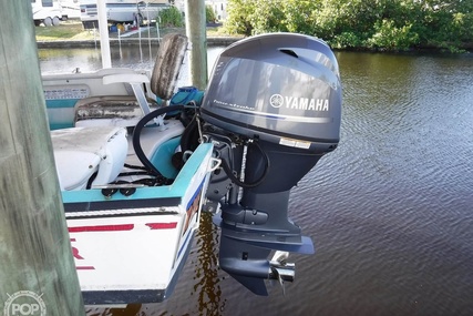 Boston Whaler Menemsha 16