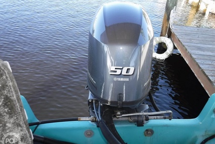 Boston Whaler Menemsha 16