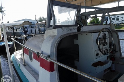 Boston Whaler Menemsha 16