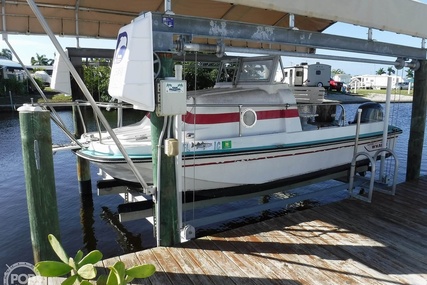 Boston Whaler Menemsha 16