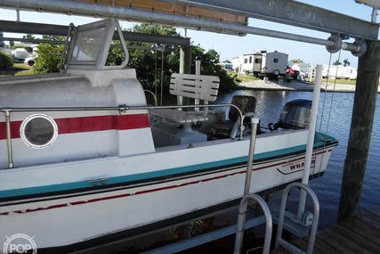 Boston Whaler Menemsha 16