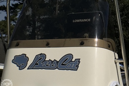 Bass Cat Bay Cat 22