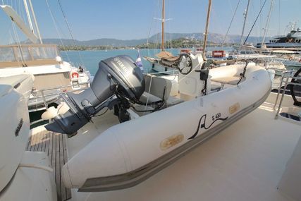 Fountaine Pajot Queensland 55