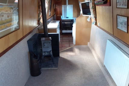 John White Now Sold Fantome 55ft Semi Trad Narrowboat