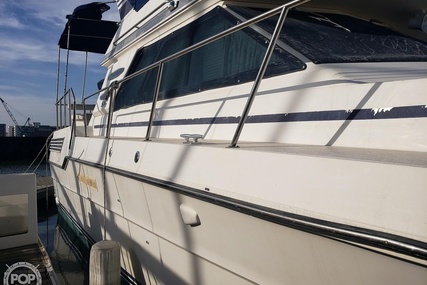 Sea Ray 410 Aft Cabin