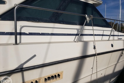 Sea Ray 410 Aft Cabin