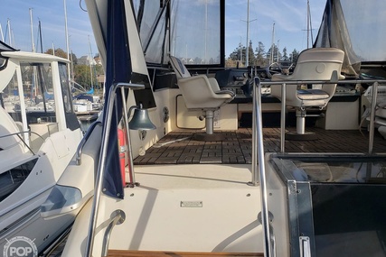 Sea Ray 410 Aft Cabin