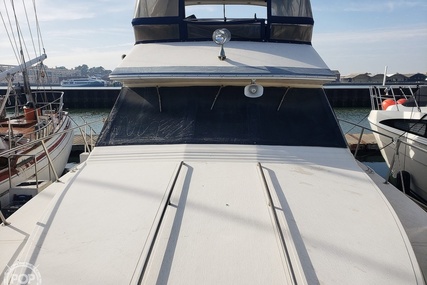 Sea Ray 410 Aft Cabin