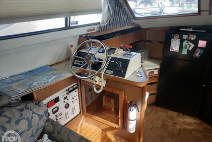 Sea Ray 410 Aft Cabin