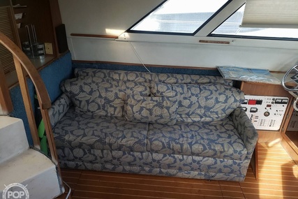 Sea Ray 410 Aft Cabin